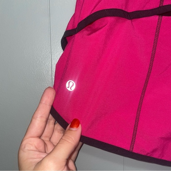 Lululemon Run: Speed Up Short *4-way Stretch Jewelled Magenta / Dashing Purple 6 - Picture 7 of 9
